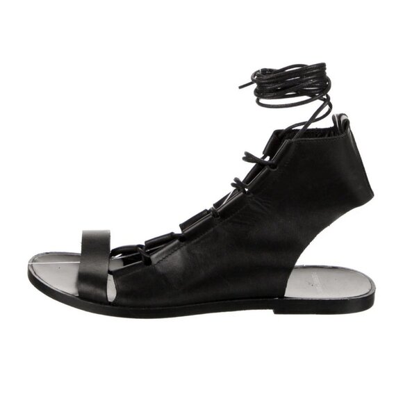 PIERRE HARDY Black Leather Flat Gladiator Sandals Shoes Women Sz 40 US 9.5-10